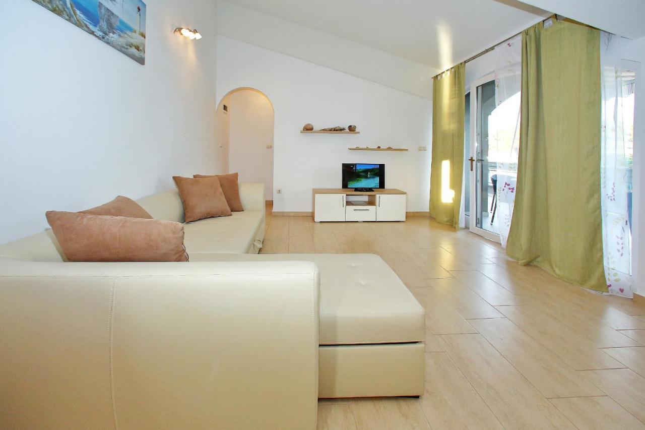 Apartmani Gordana Бибине Екстериор снимка