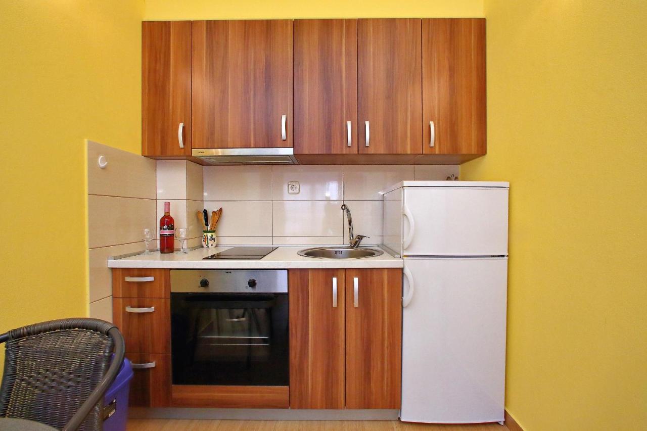 Apartmani Gordana Бибине Екстериор снимка