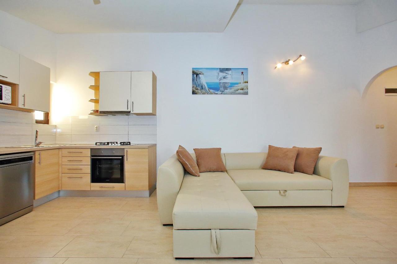 Apartmani Gordana Бибине Екстериор снимка